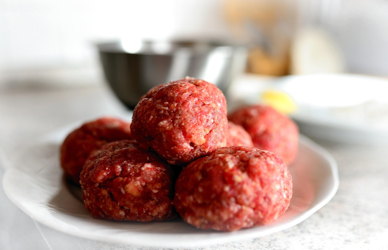 découvrez les meilleures techniques de cuisson de la viande pour des plats savoureux et parfaitement préparés à chaque fois.