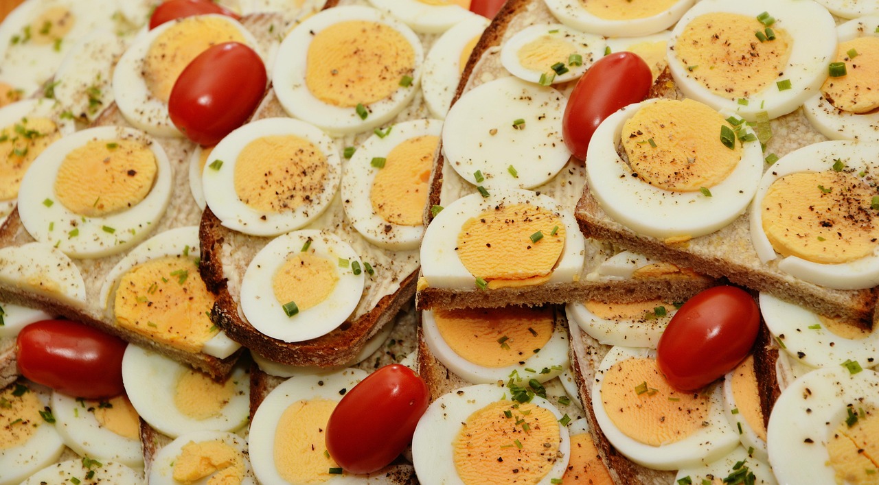 découvrez des amuse-bouches originaux et savoureux qui impressionneront vos invités. explorez des recettes créatives et faciles à réaliser pour agrémenter vos apéritifs et élever votre expérience culinaire.