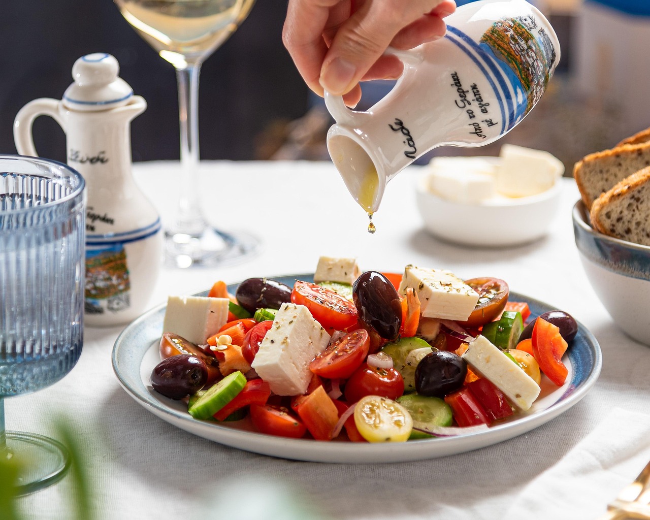 découvrez notre guide complet sur le végétarisme, incluant des recettes savoureuses, des conseils nutritionnels et des astuces pour adopter un mode de vie sans viande tout en maintenant un équilibre alimentaire. transformez votre cuisine avec des repas végétariens délicieux et sains!